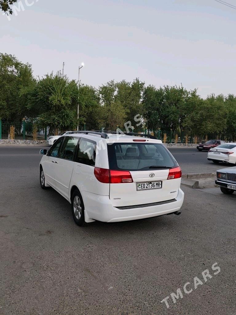 Toyota Sienna 2005 - 200 000 TMT - Mary - img 5