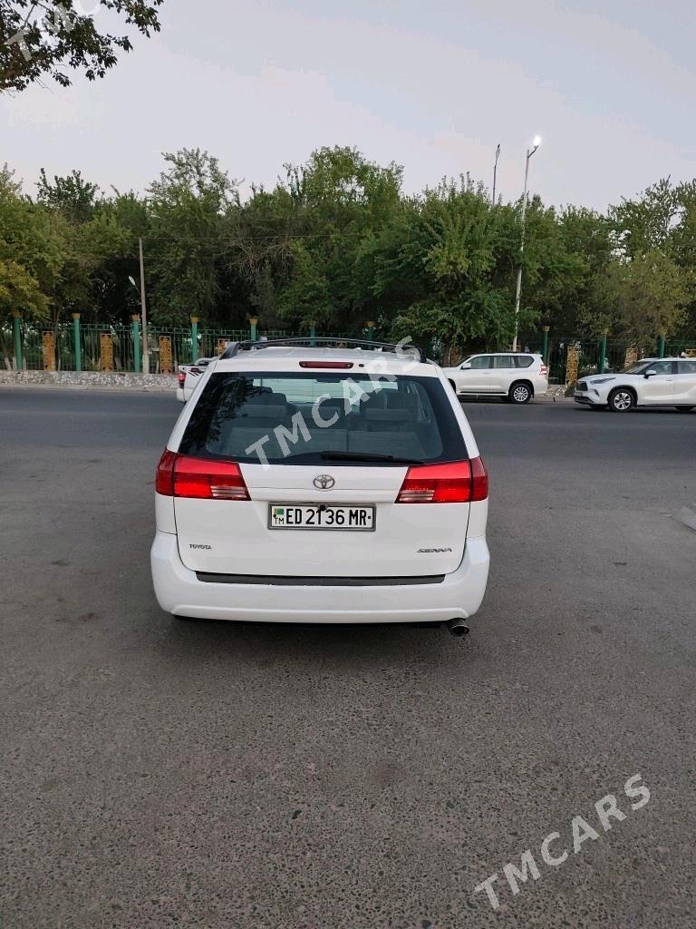 Toyota Sienna 2005 - 200 000 TMT - Mary - img 4