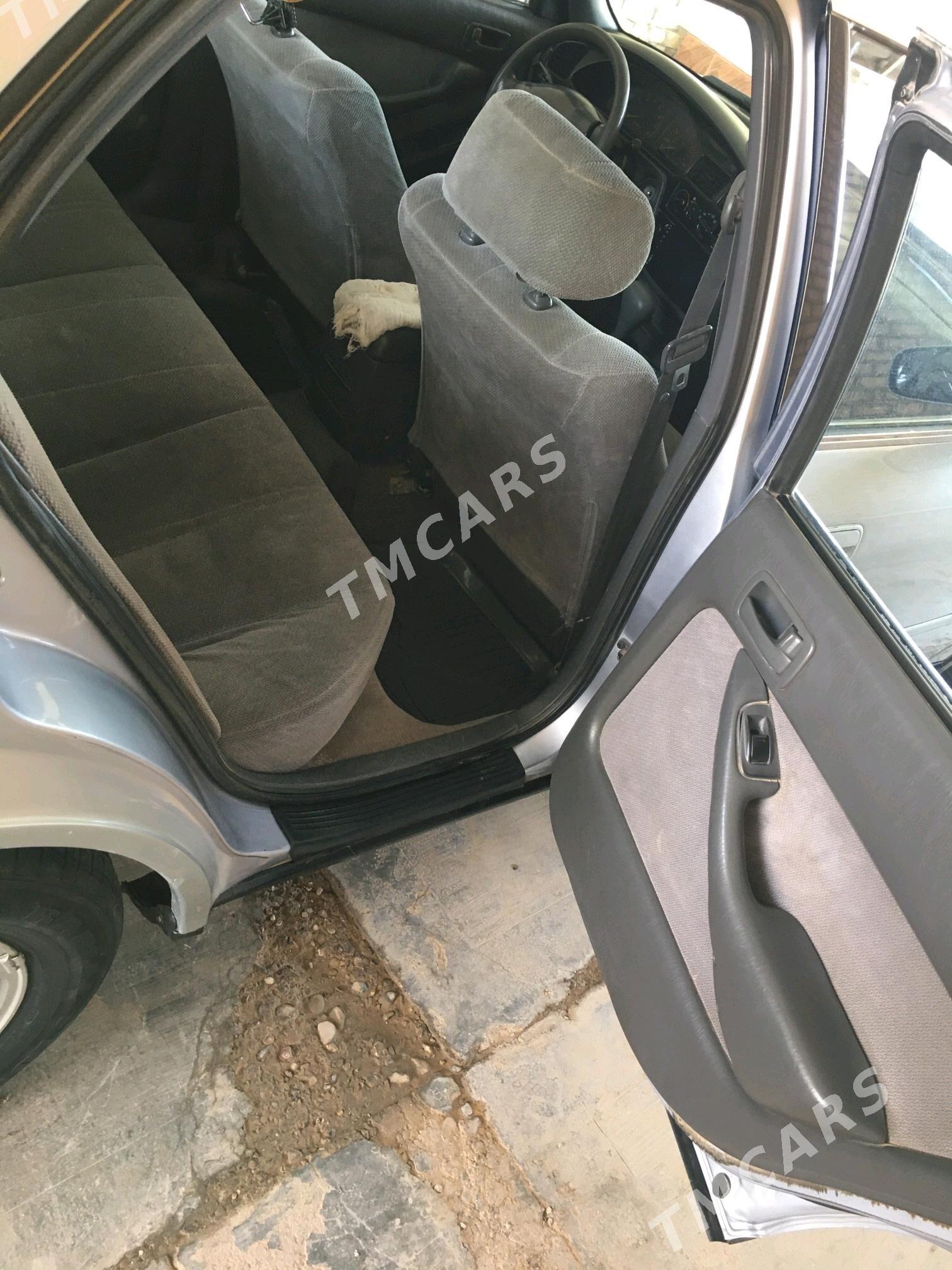 Toyota Camry 1995 - 92 000 TMT - Сакарчага - img 4
