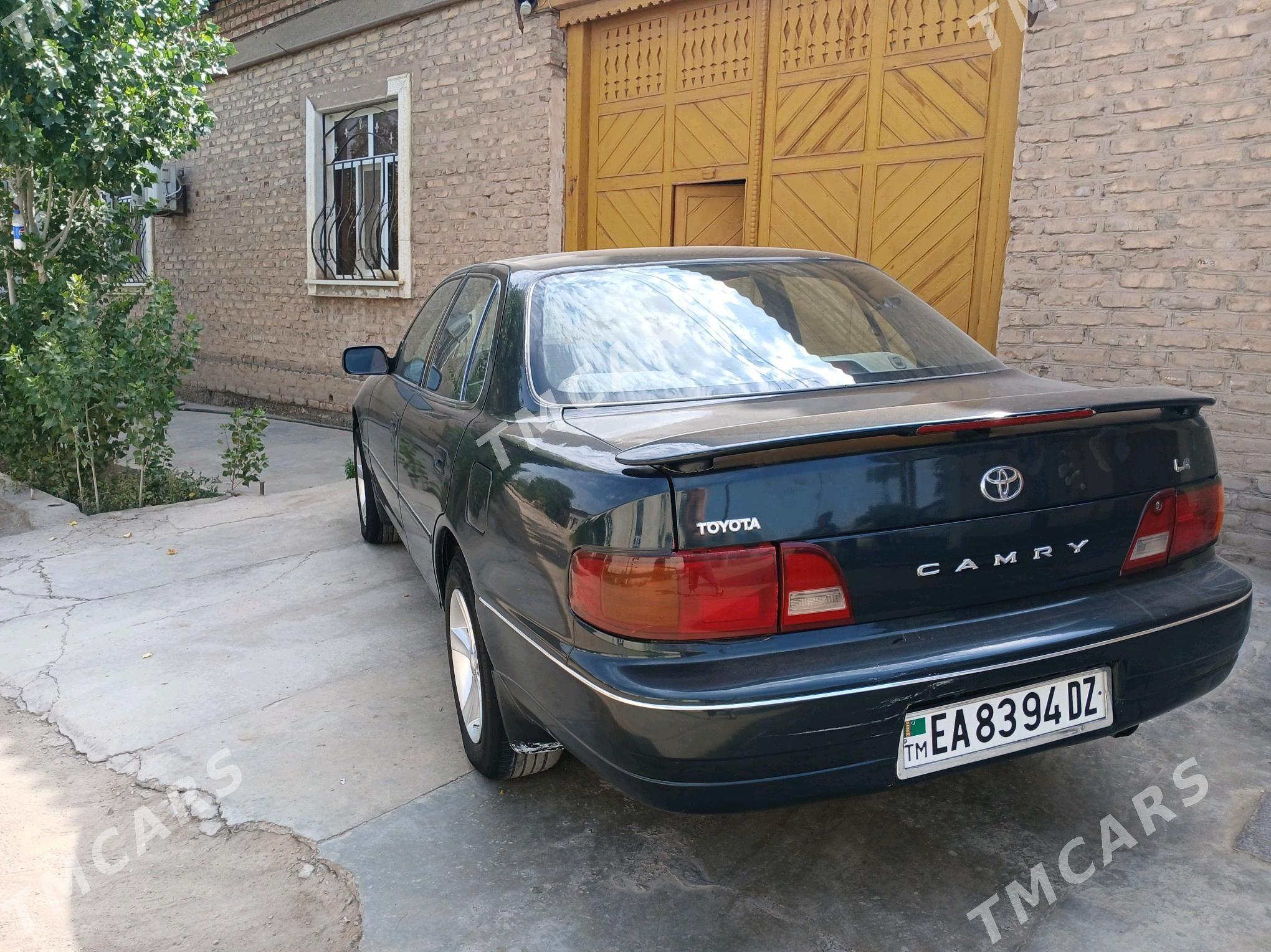 Toyota Camry 1996 - 87 000 TMT - Кёнеургенч - img 4