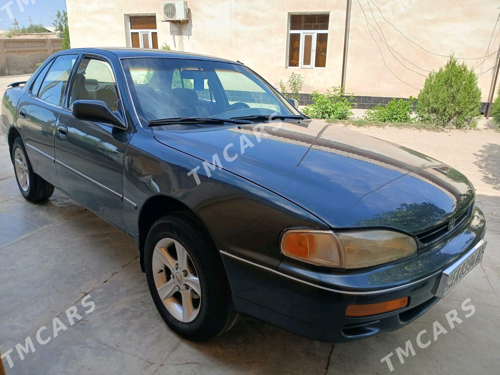 Toyota Camry 1996 - 87 000 TMT - Кёнеургенч - img 2