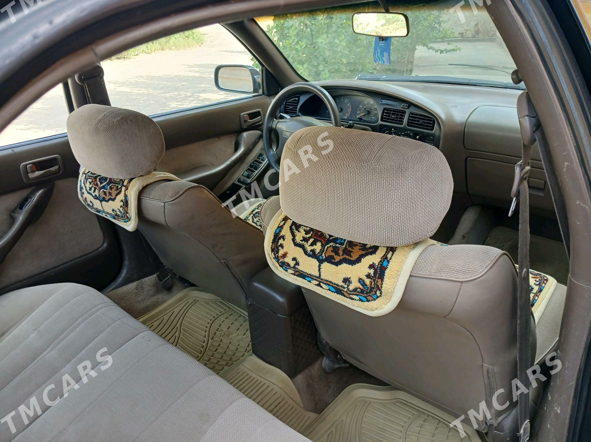 Toyota Camry 1996 - 87 000 TMT - Кёнеургенч - img 3