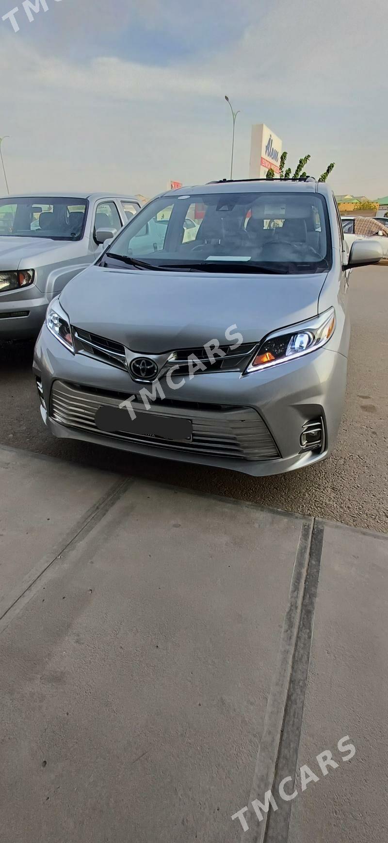 Toyota Sienna 2020 - 439 000 TMT - Мары - img 5