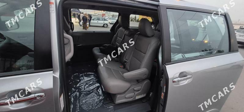 Toyota Sienna 2020 - 439 000 TMT - Мары - img 7