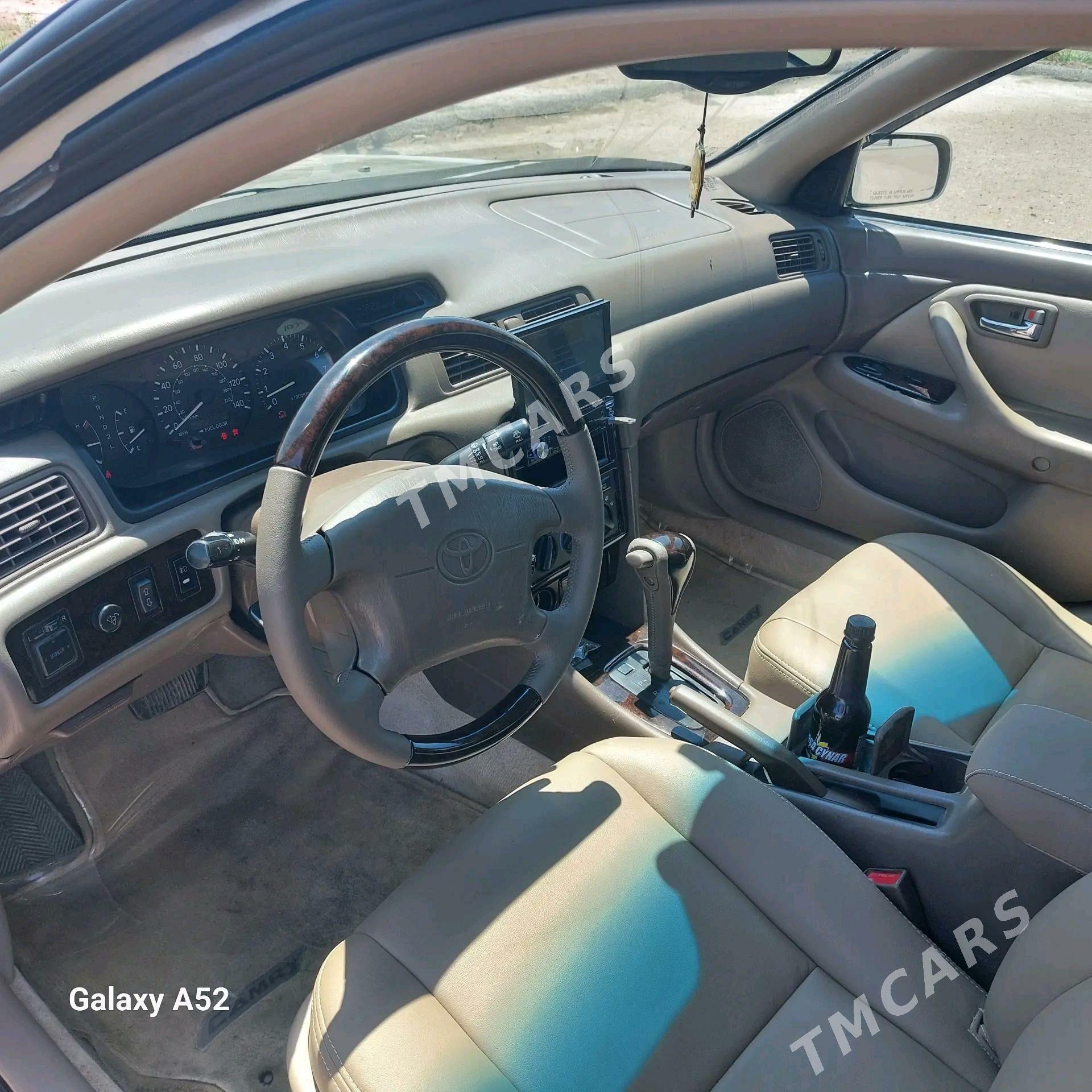 Toyota Camry 1998 - 130 000 TMT - Gubadag - img 4