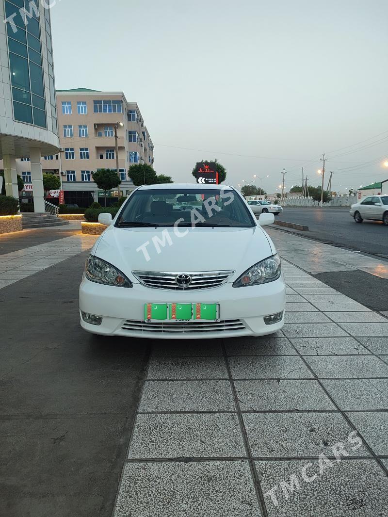 Toyota Camry 2004 - 139 000 TMT - Mary - img 3