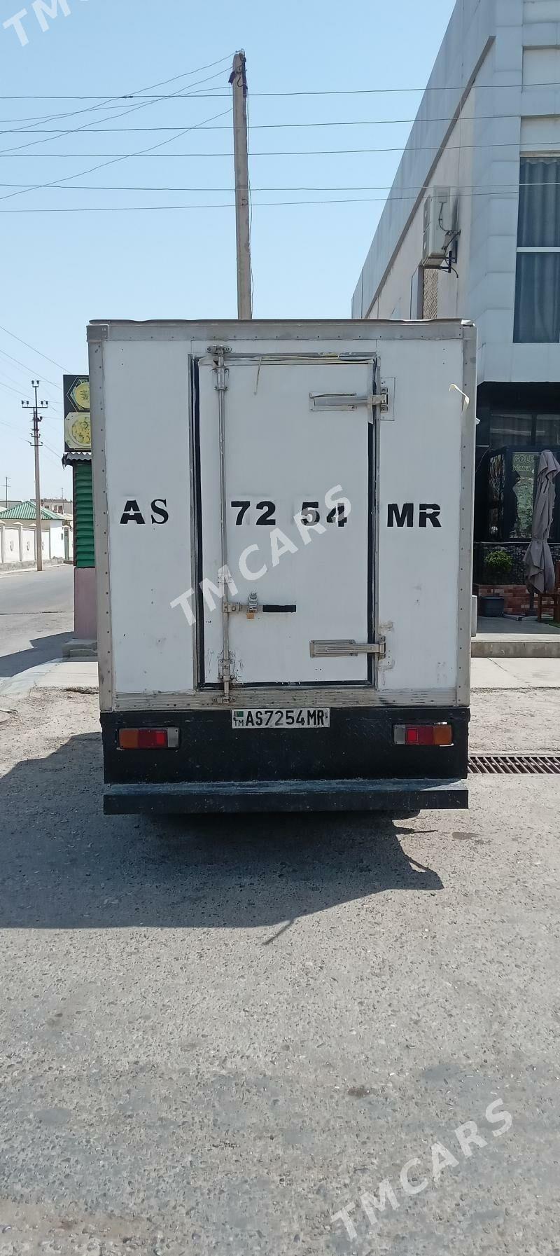 Mitsubishi Canter 1998 - 140 000 TMT - Мары - img 5