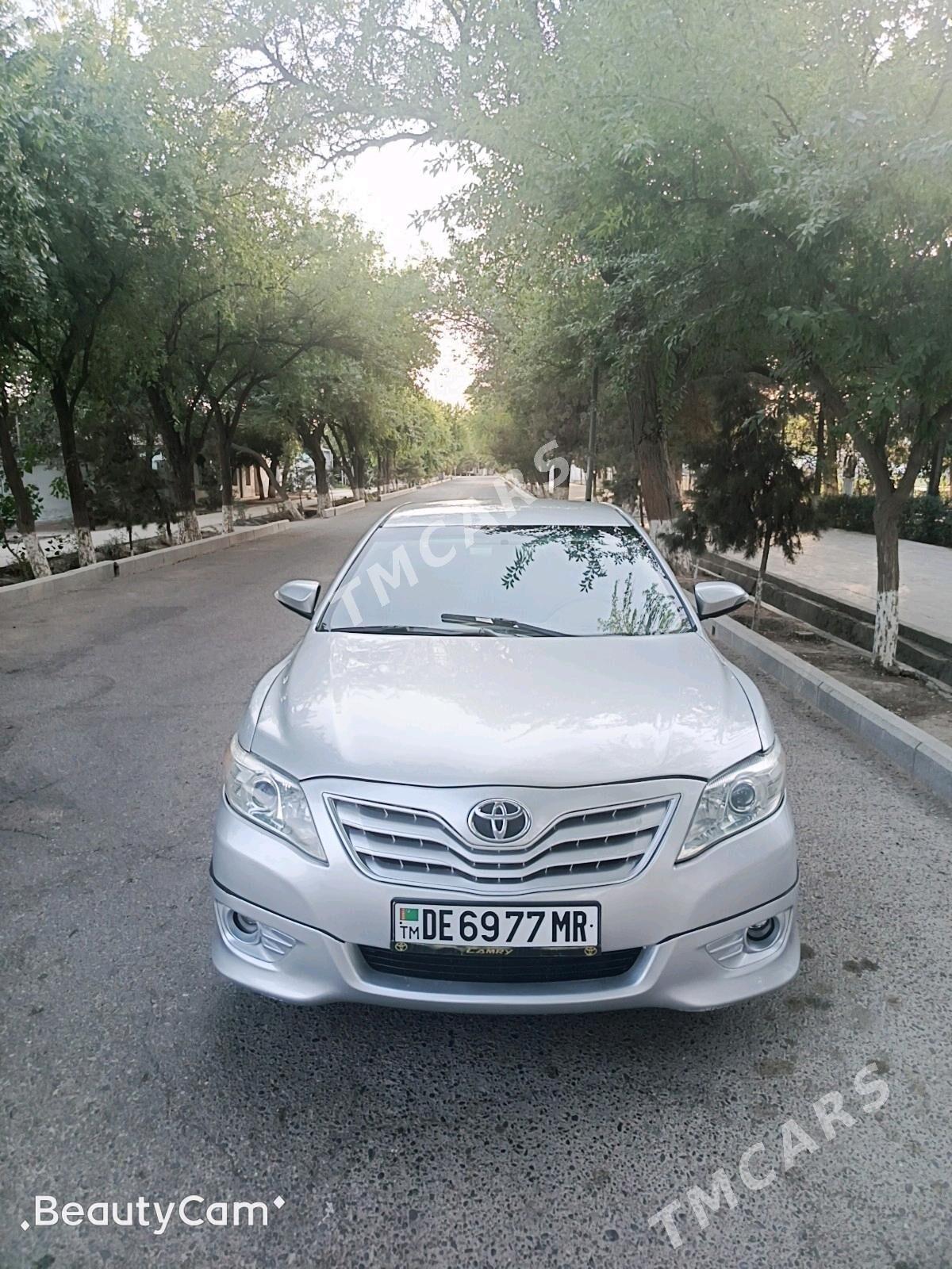 Toyota Camry 2010 - 129 000 TMT - Baýramaly - img 9