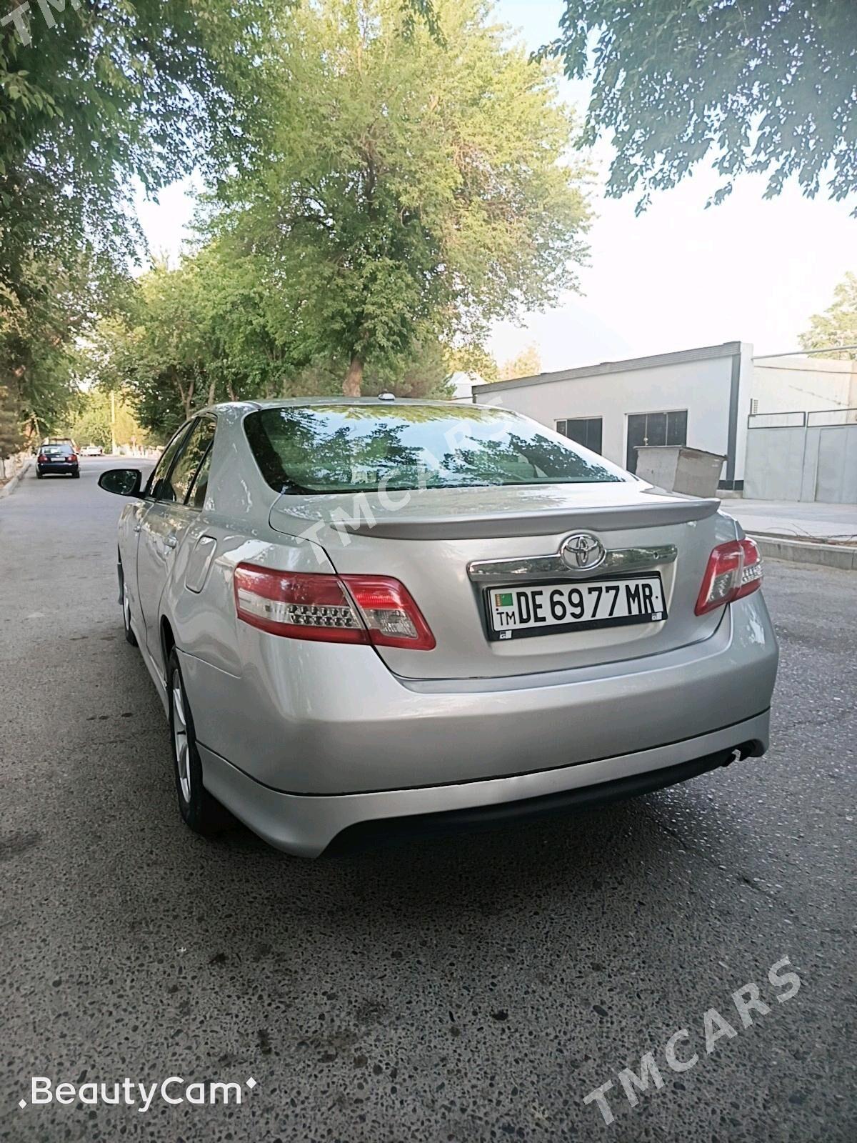 Toyota Camry 2010 - 129 000 TMT - Baýramaly - img 10