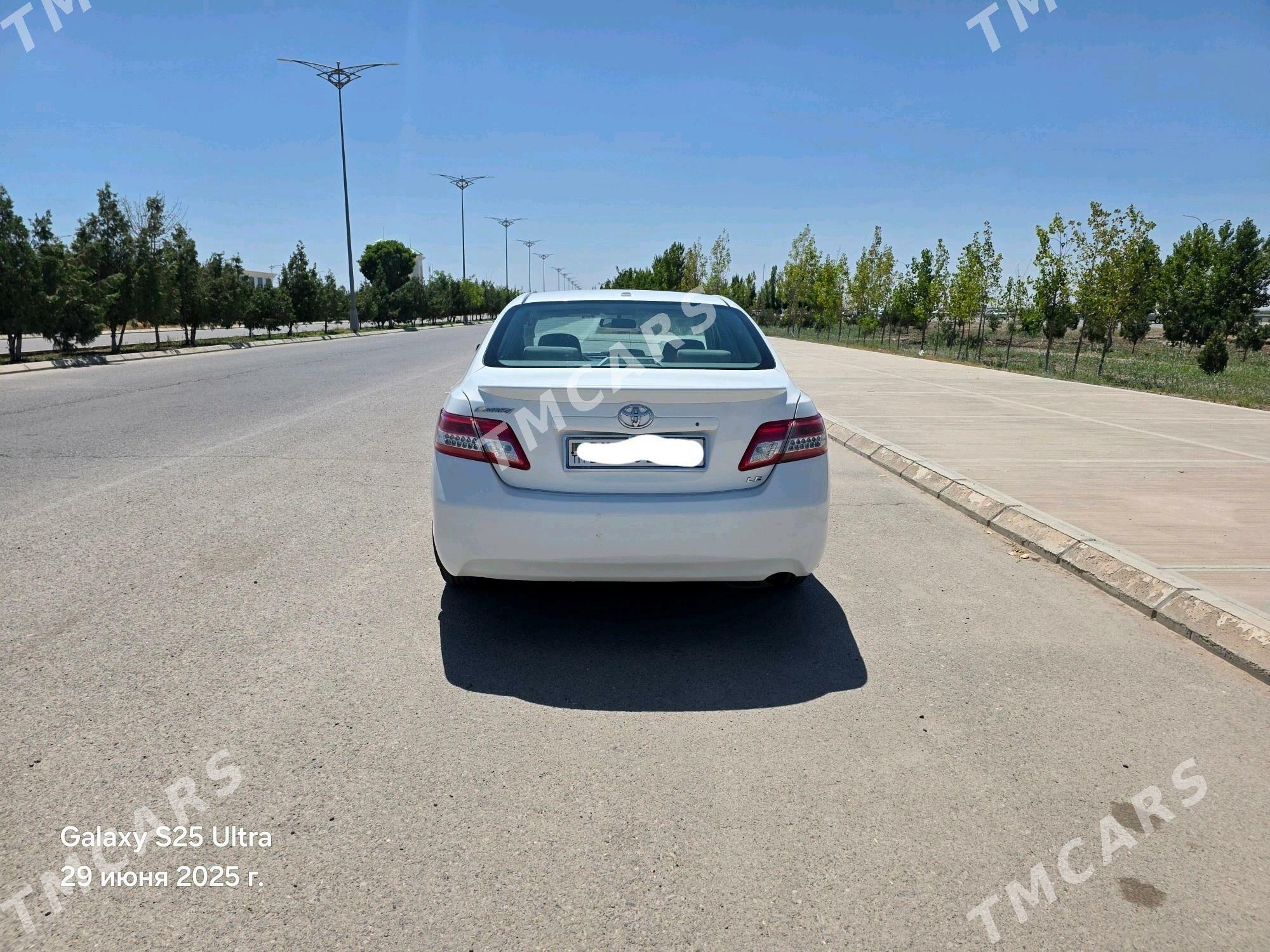 Toyota Camry 2010 - 194 000 TMT - Дашогуз - img 4