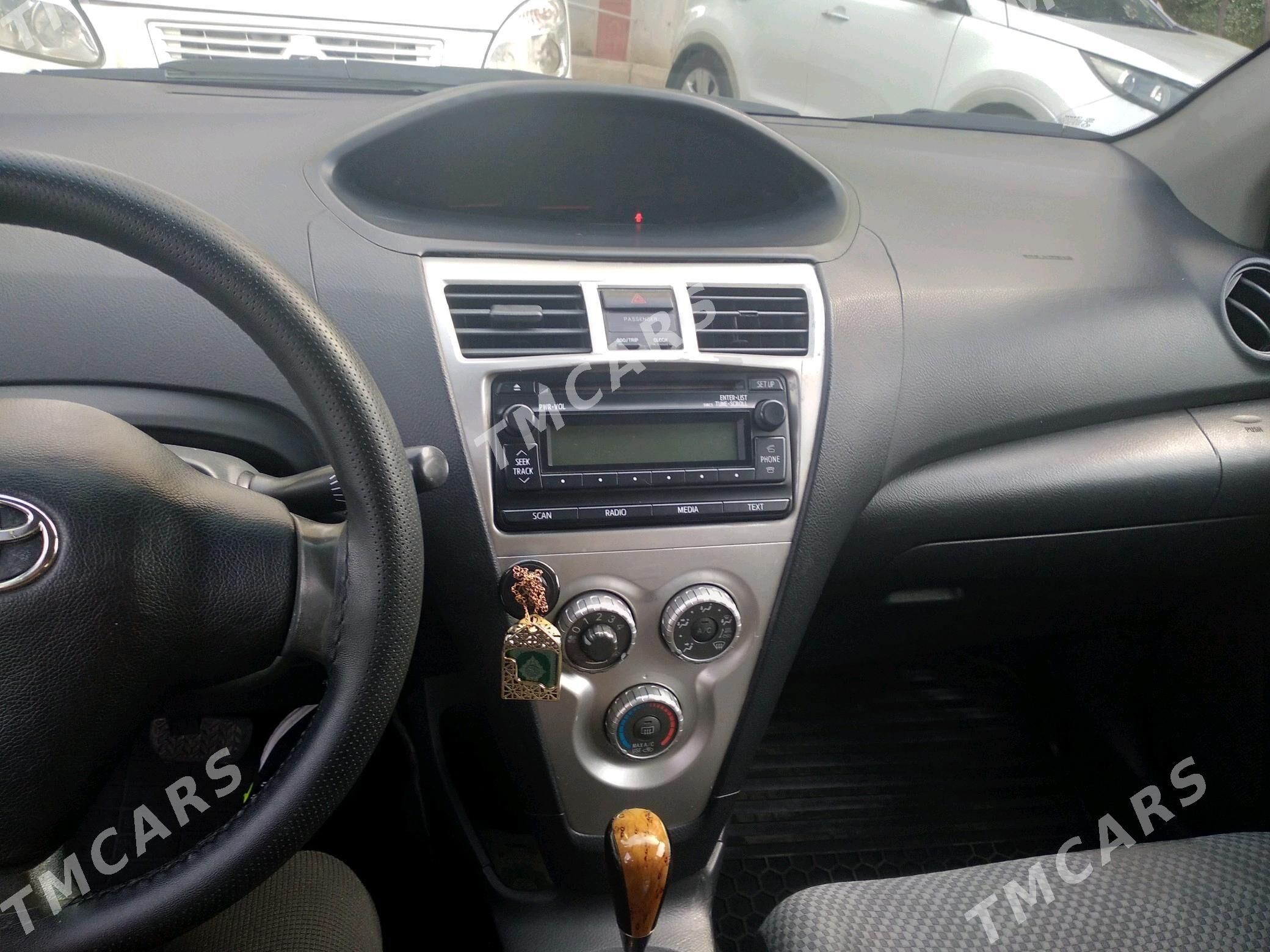 Toyota Yaris 2006 - 115 000 TMT - Ашхабад - img 4