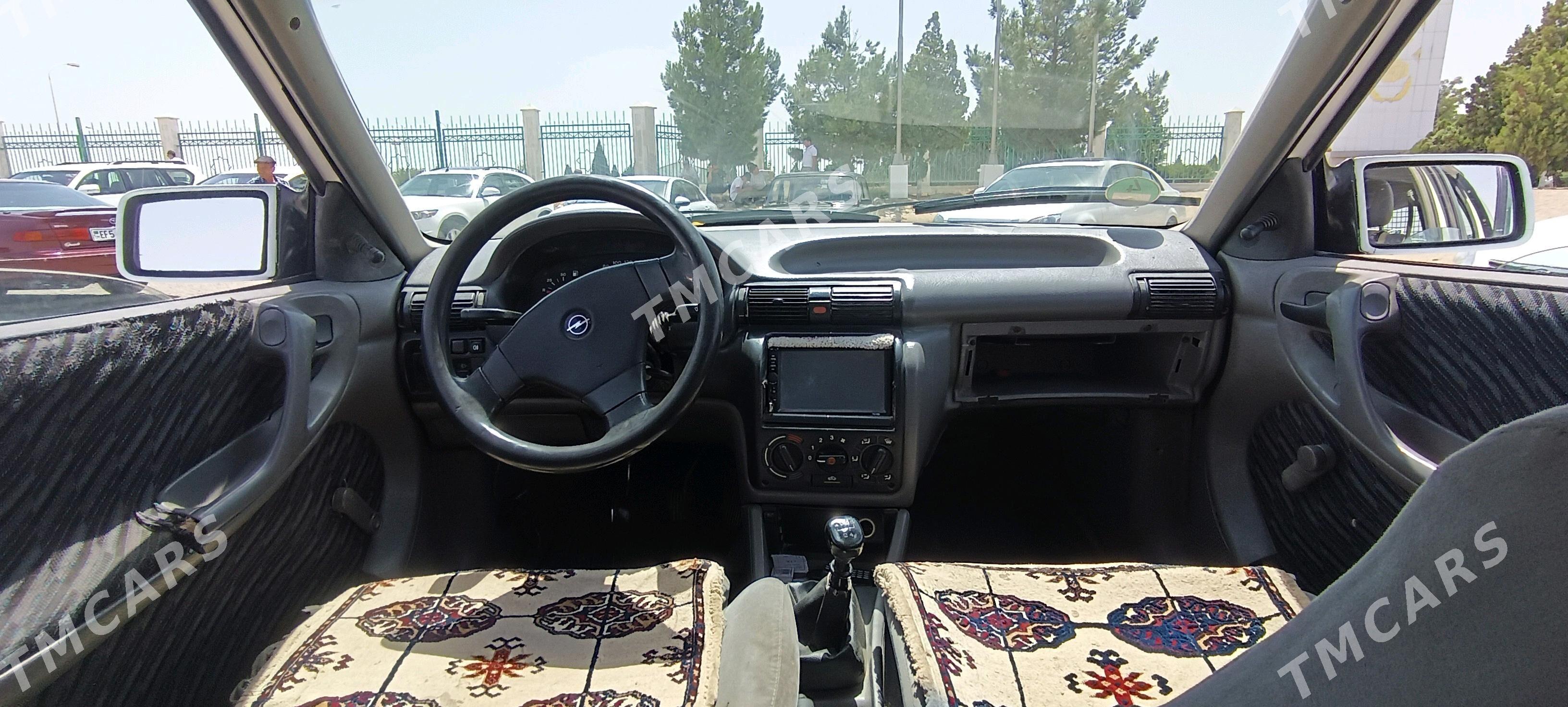 Opel Astra 1992 - 23 000 TMT - Mary - img 2