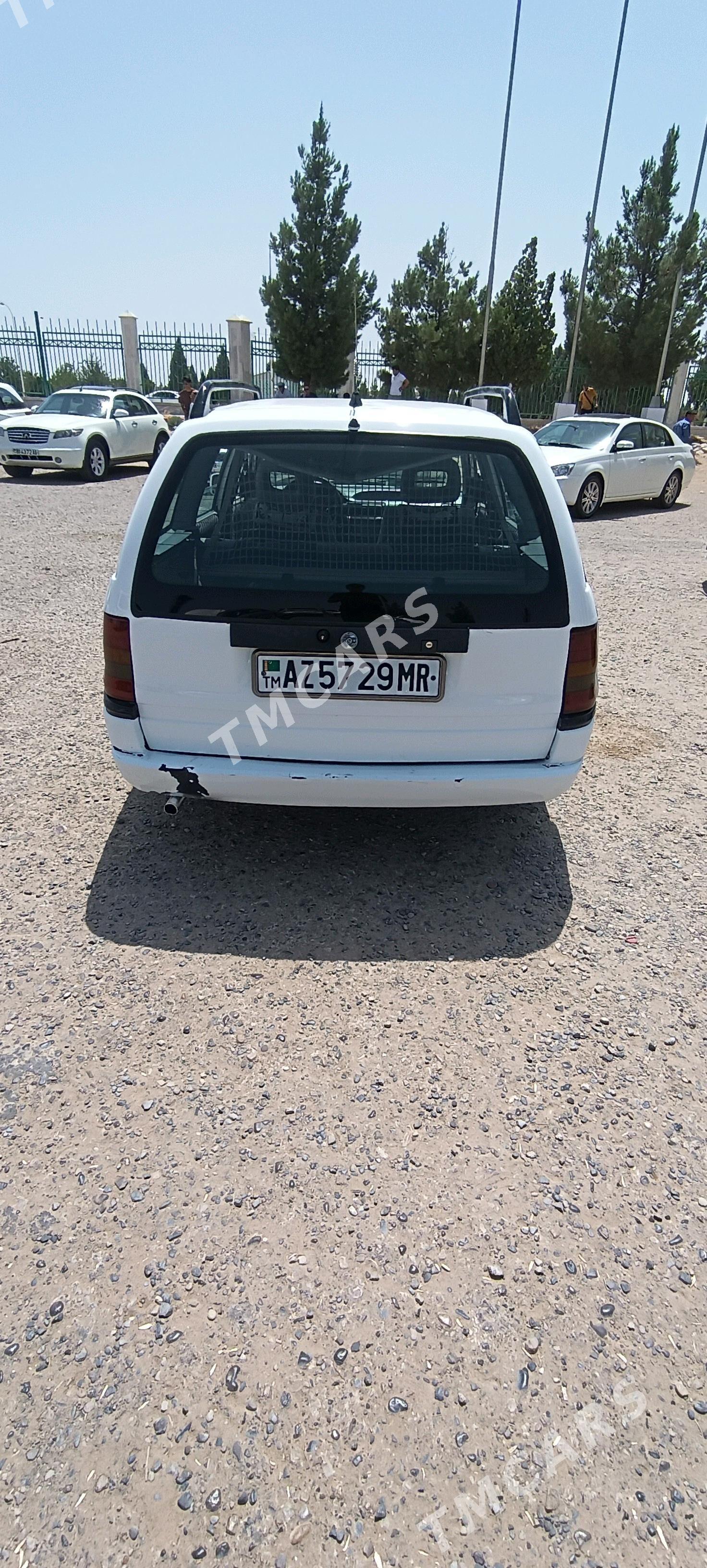 Opel Astra 1992 - 23 000 TMT - Mary - img 3