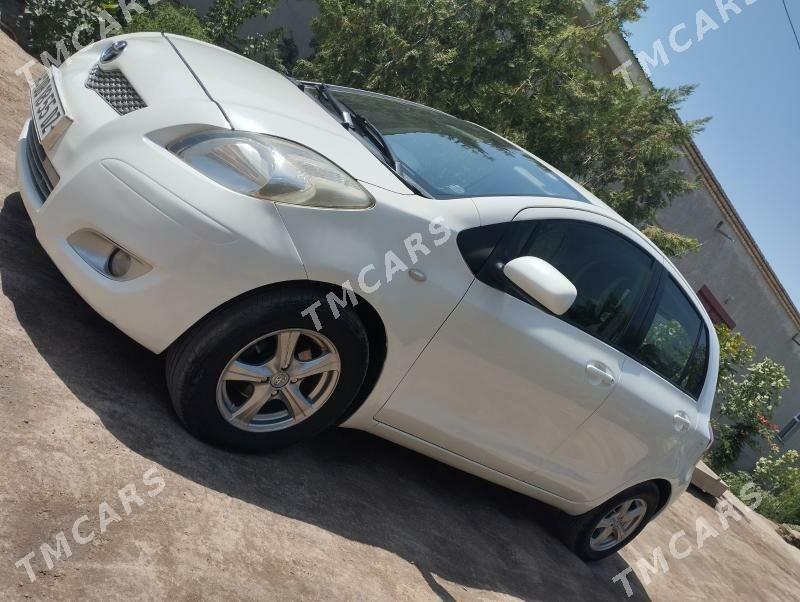 Toyota Yaris 2010 - 115 000 TMT - Кёнеургенч - img 5