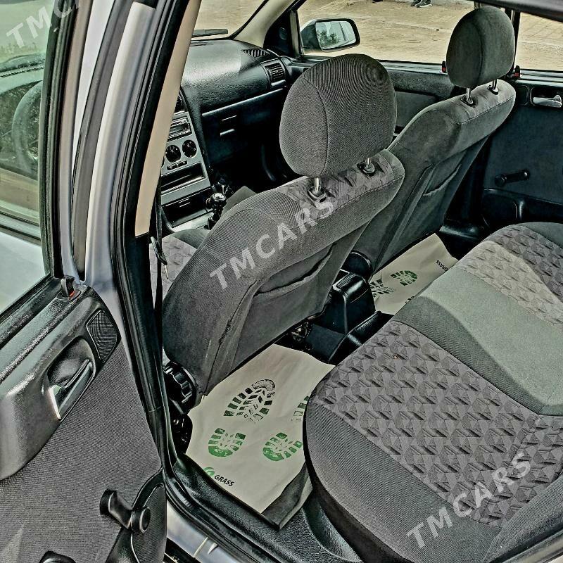 Opel Astra 2002 - 90 000 TMT - Gurbansoltan Eje - img 7