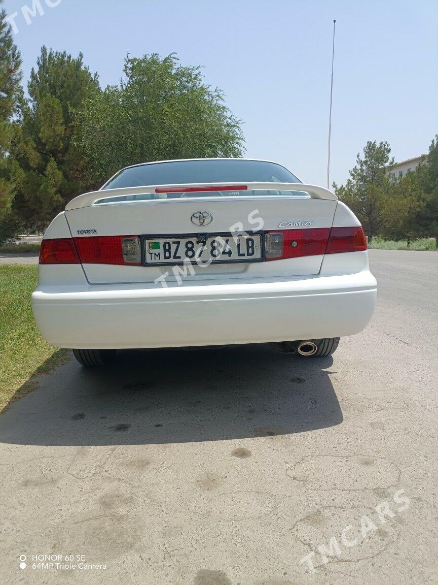 Toyota Camry 2001 - 128 000 TMT - Туркменабат - img 3