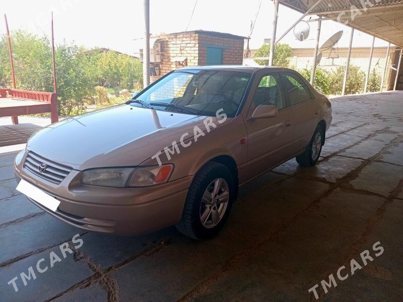 Toyota Camry 1997 - 119 000 TMT - Векильбазар - img 3