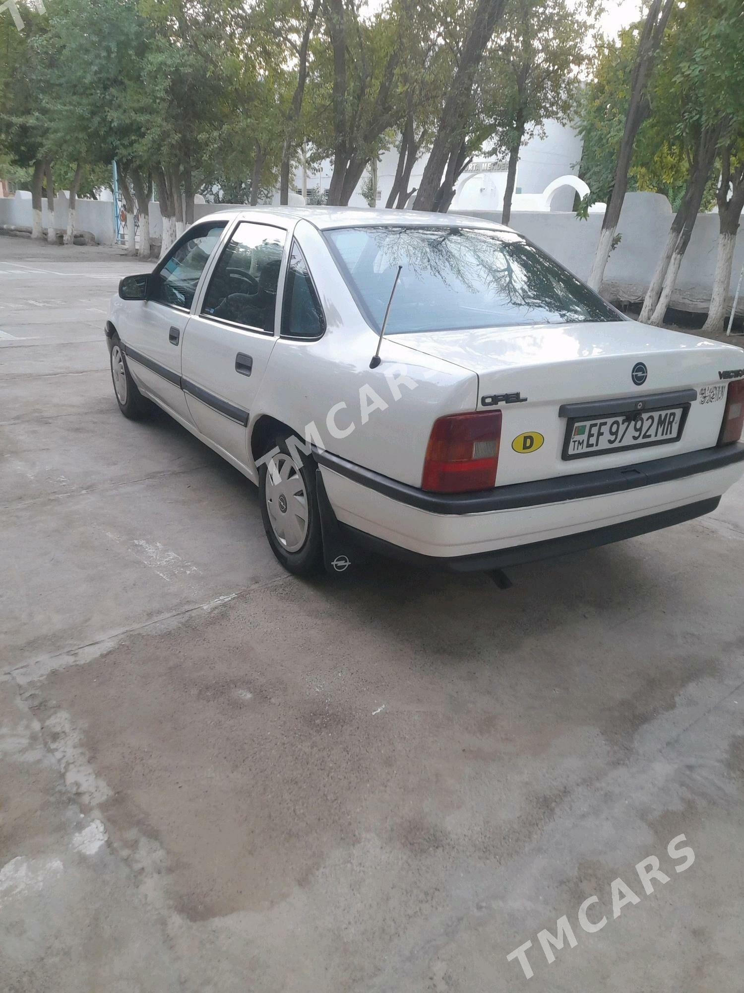Opel Vectra 1989 - 35 000 TMT - Мары - img 5