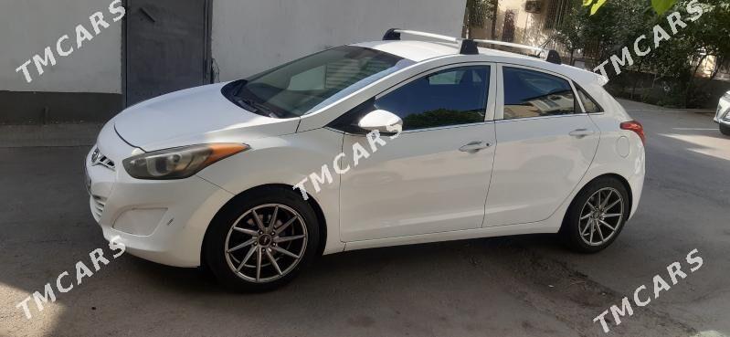Hyundai Elantra 2015 - 156 000 TMT - Kim raýon - img 3