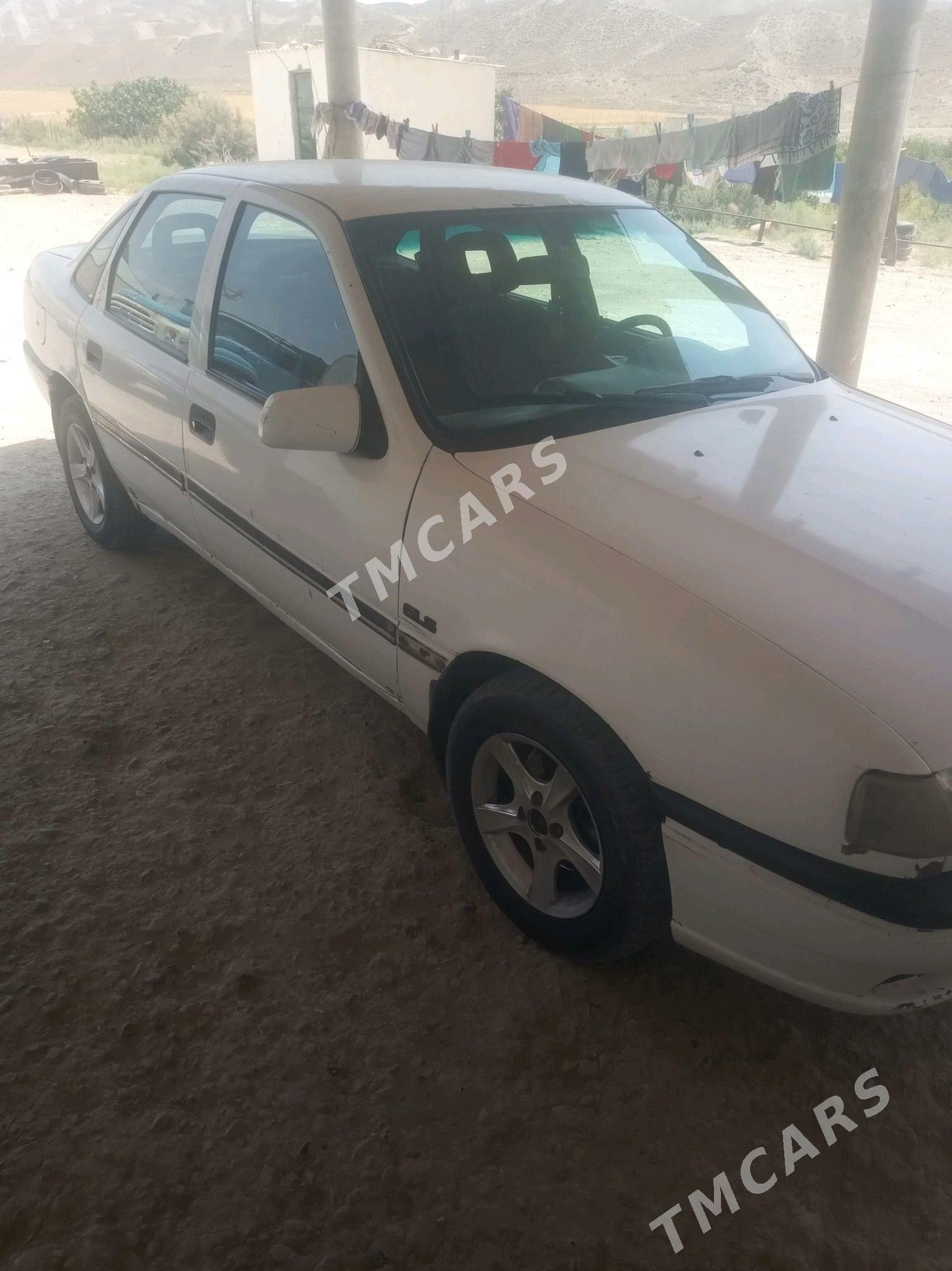 Opel Vectra 1995 - 29 000 TMT - Махтумкули - img 3