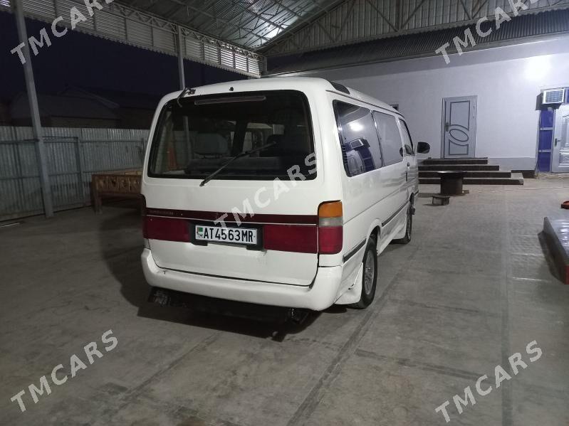 Toyota Hiace 1993 - 65 000 TMT - Мары - img 6