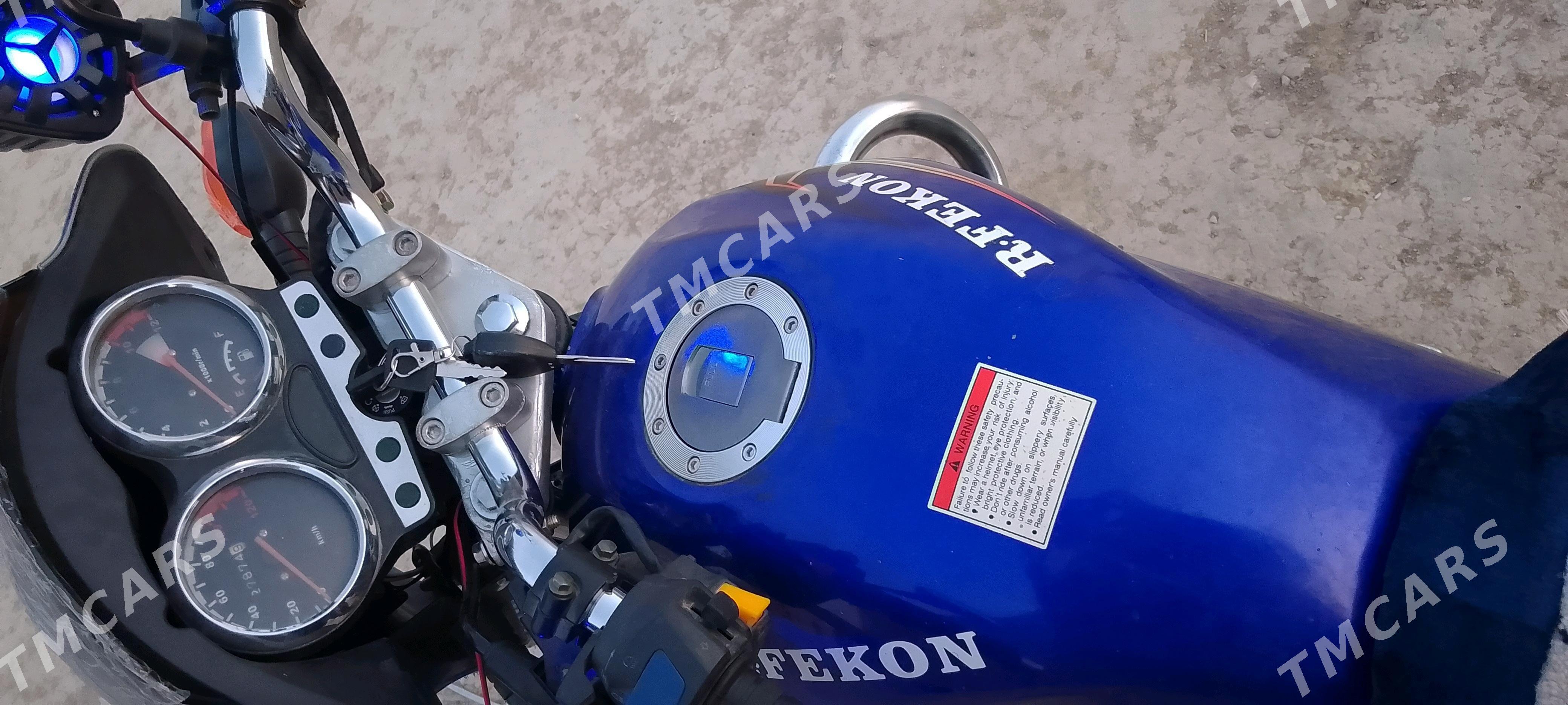 Fekon FK200-14G 2016 - 20 000 TMT - Hojambaz - img 4