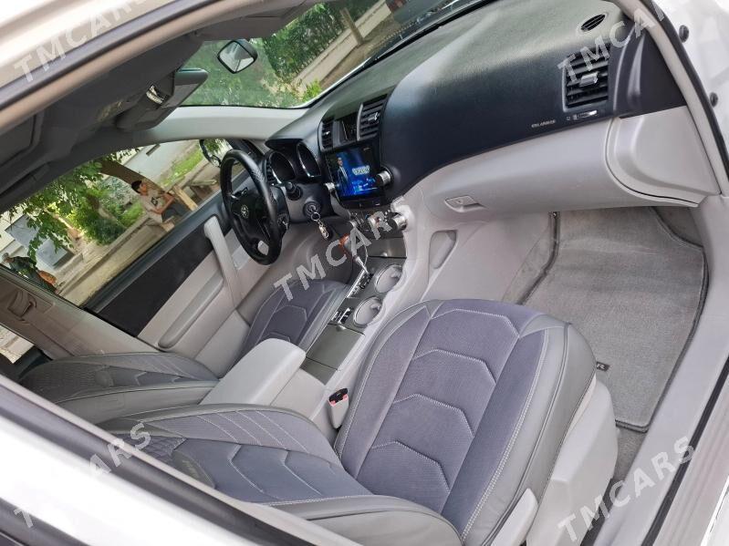 Toyota Highlander 2010 - 295 000 TMT - Туркменабат - img 9