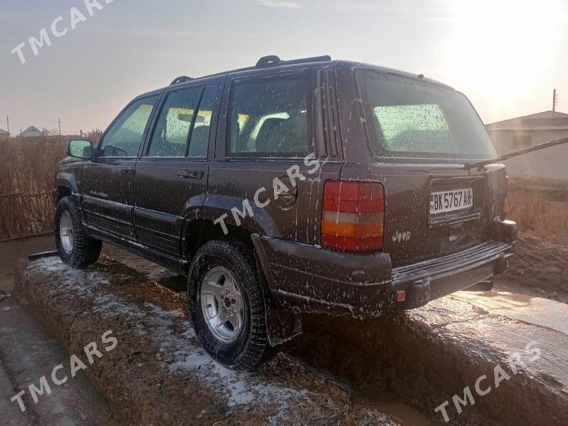 Jeep Grand Cherokee 1996 - 70 000 TMT - Tejen - img 2