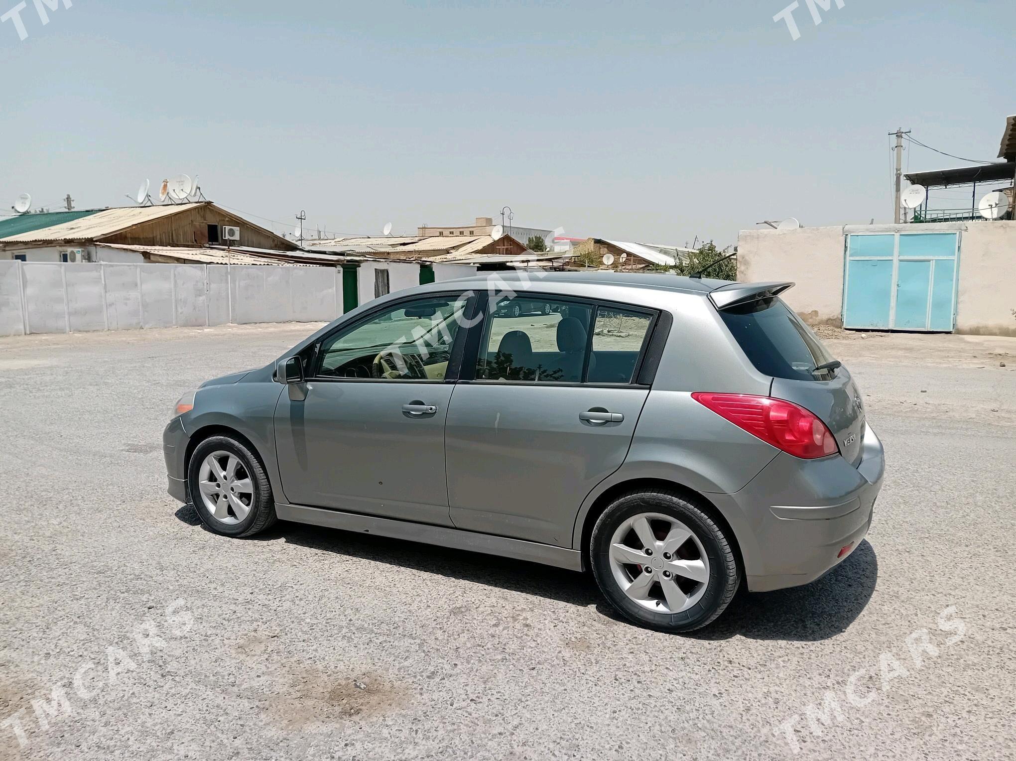 Nissan Versa 2010 - 100 000 TMT - Türkmenabat - img 3