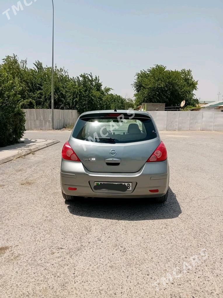 Nissan Versa 2010 - 100 000 TMT - Türkmenabat - img 4