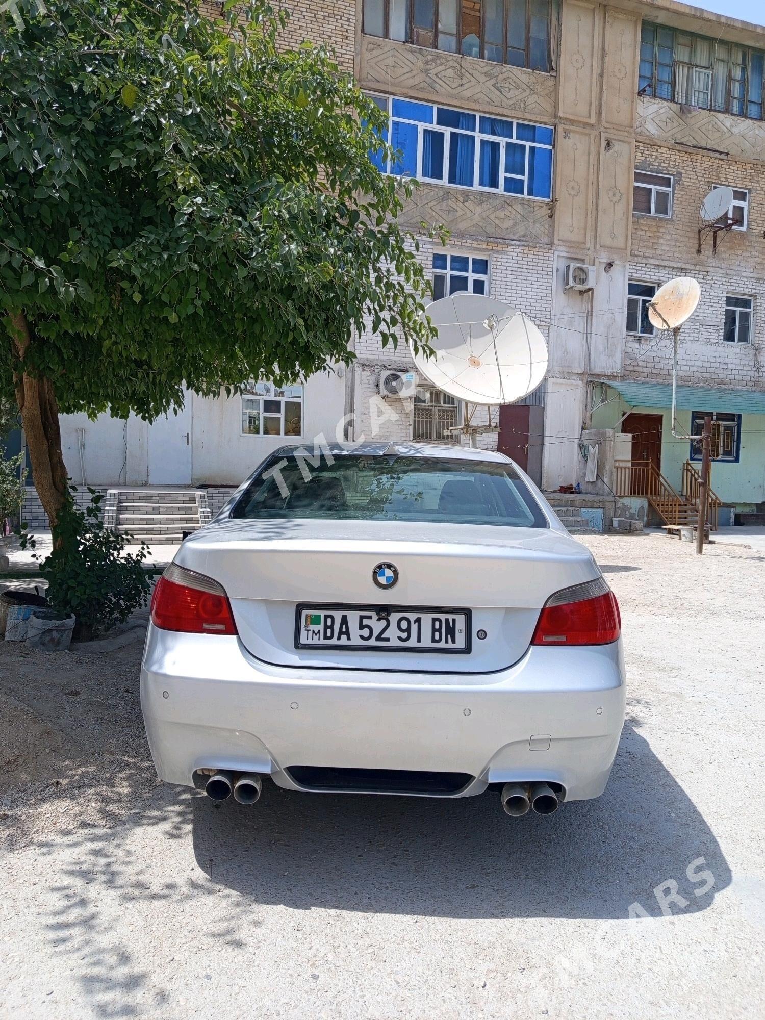 BMW E60 2004 - 170 000 TMT - Балканабат - img 3