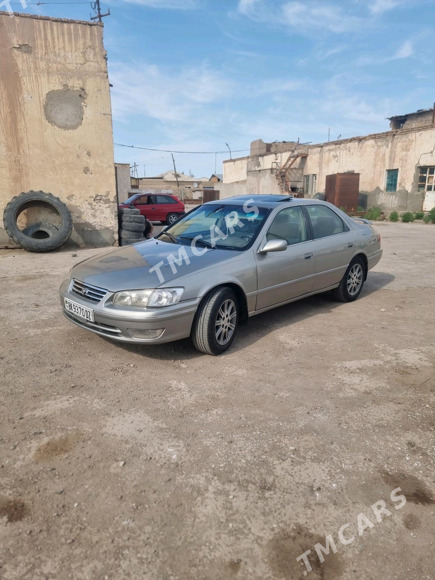 Toyota Camry 1999 - 130 000 TMT - Губадаг - img 2