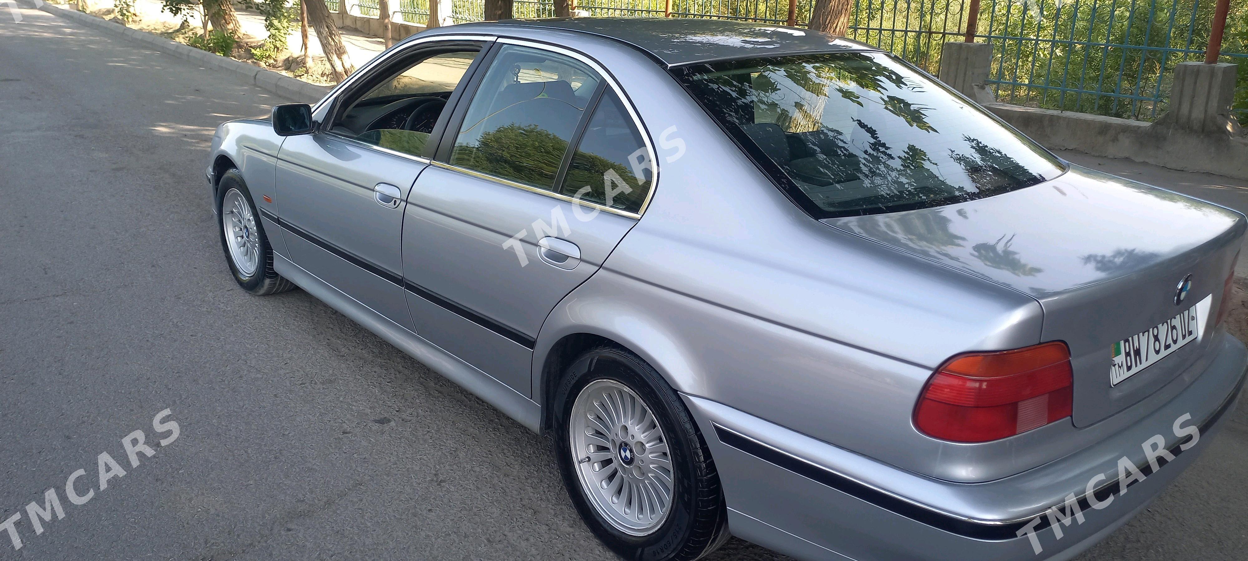 BMW 520 1998 - 110 000 TMT - Дашогуз - img 3