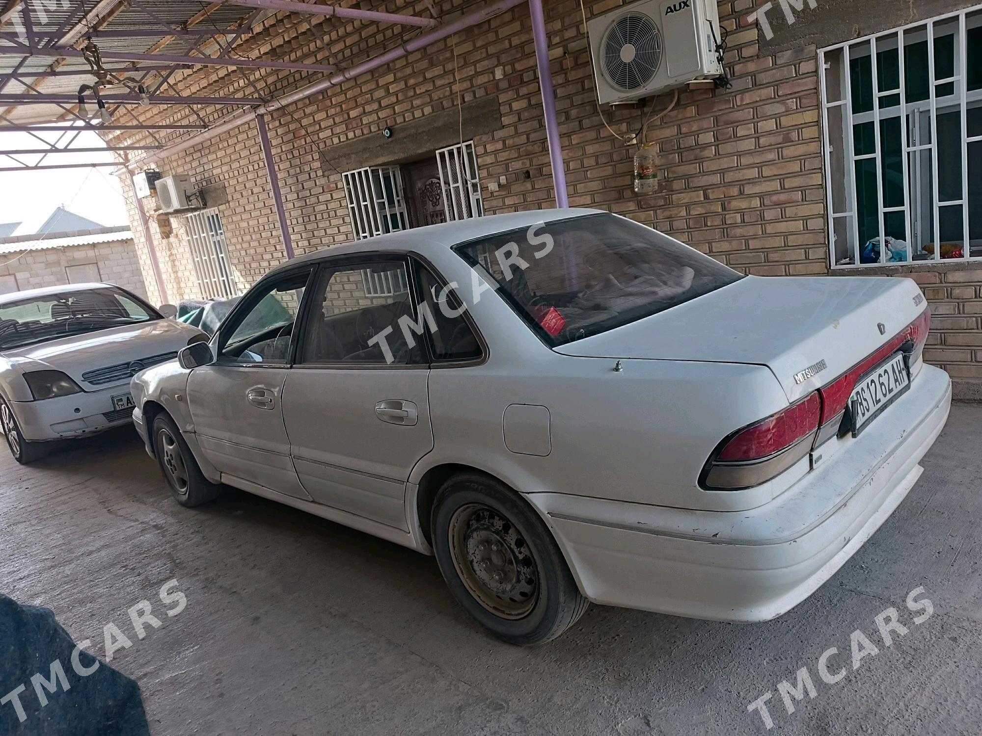 Mitsubishi Sigma 1992 - 40 000 TMT - Bäherden - img 5