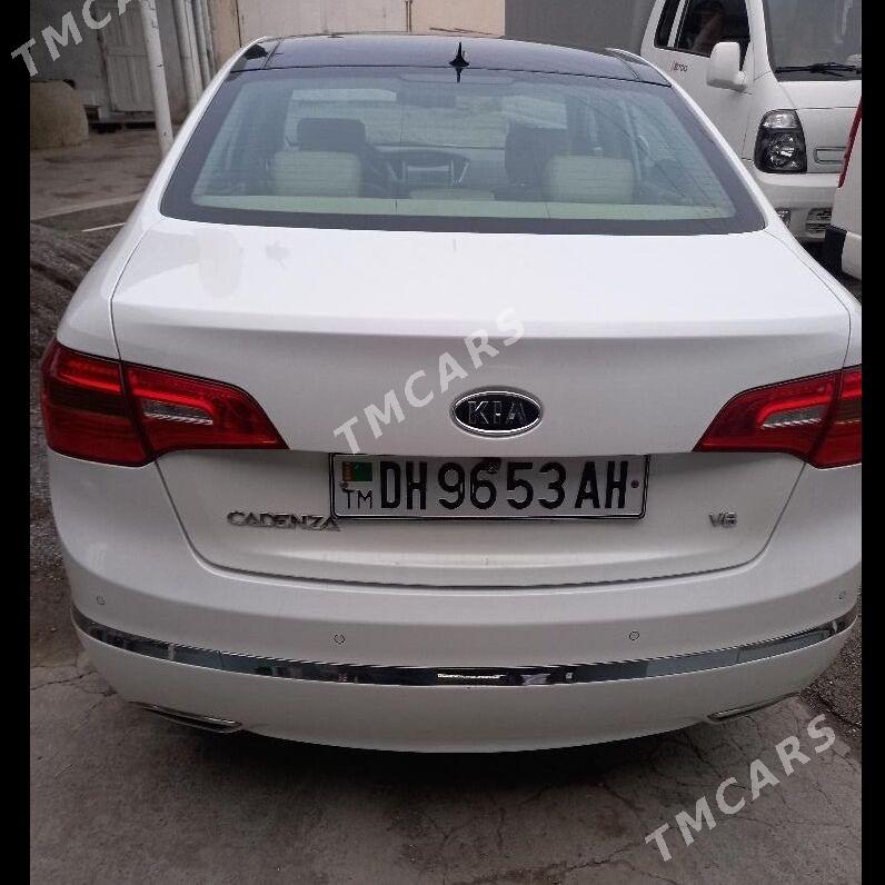 Kia Cadenza 2011 - 220 000 TMT - Теджен - img 3