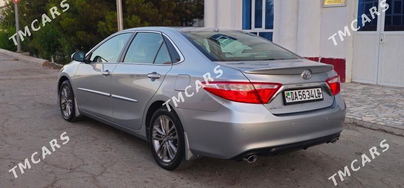 Toyota Camry 2017 - 260 000 TMT - Туркменабат - img 3