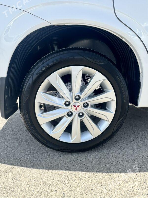 Mitsubishi Xpander 2023 - 295 000 TMT - Ашхабад - img 4