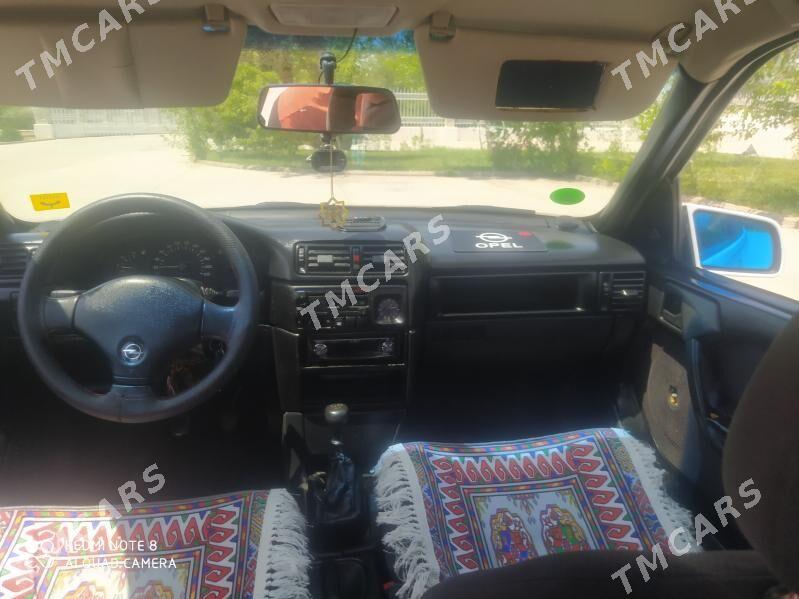 Opel Vectra 1992 - 35 000 TMT - Daşoguz - img 3