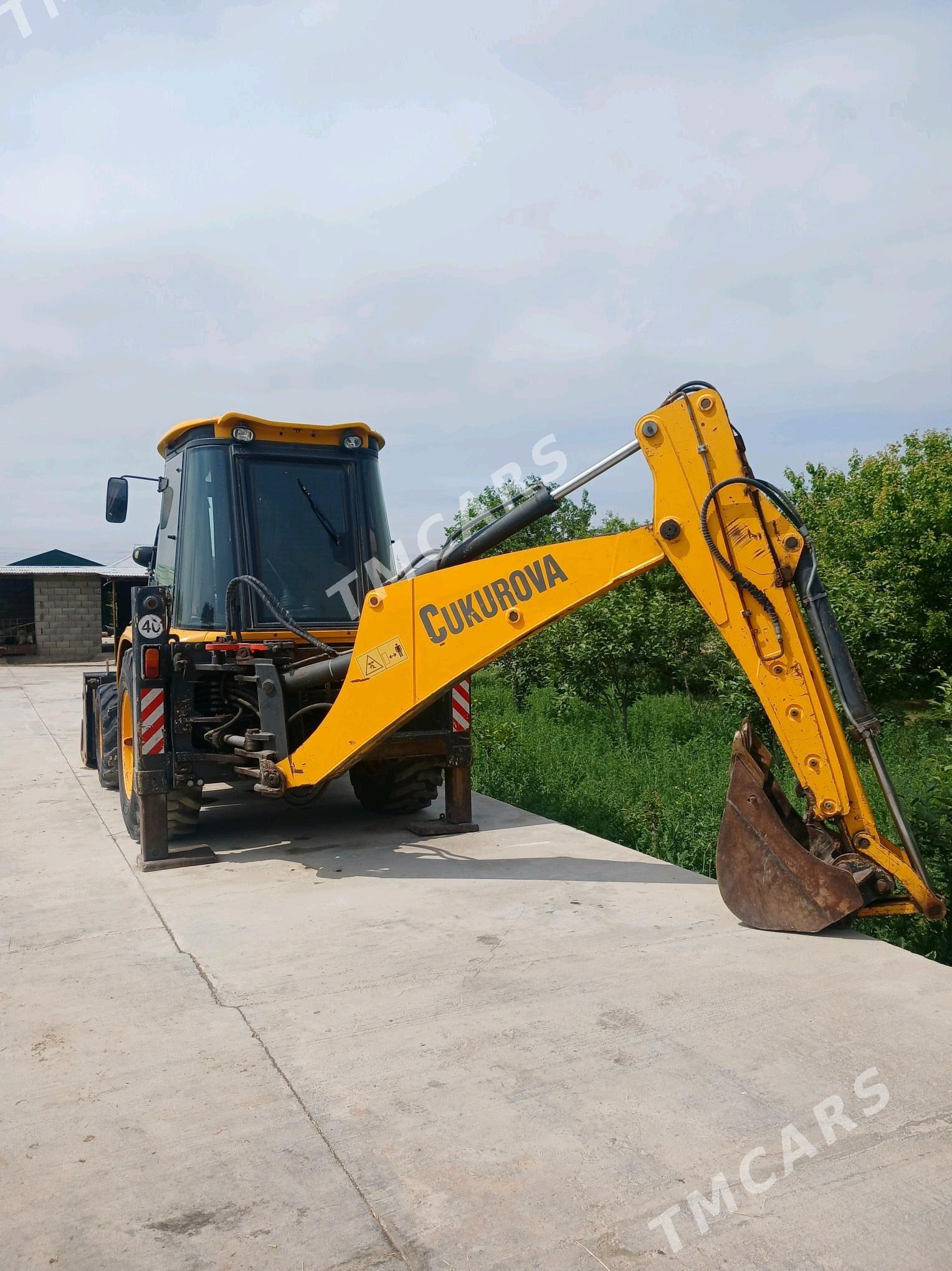 JCB 3CX Compact 2013 - 400 000 TMT - Гёкдепе - img 2