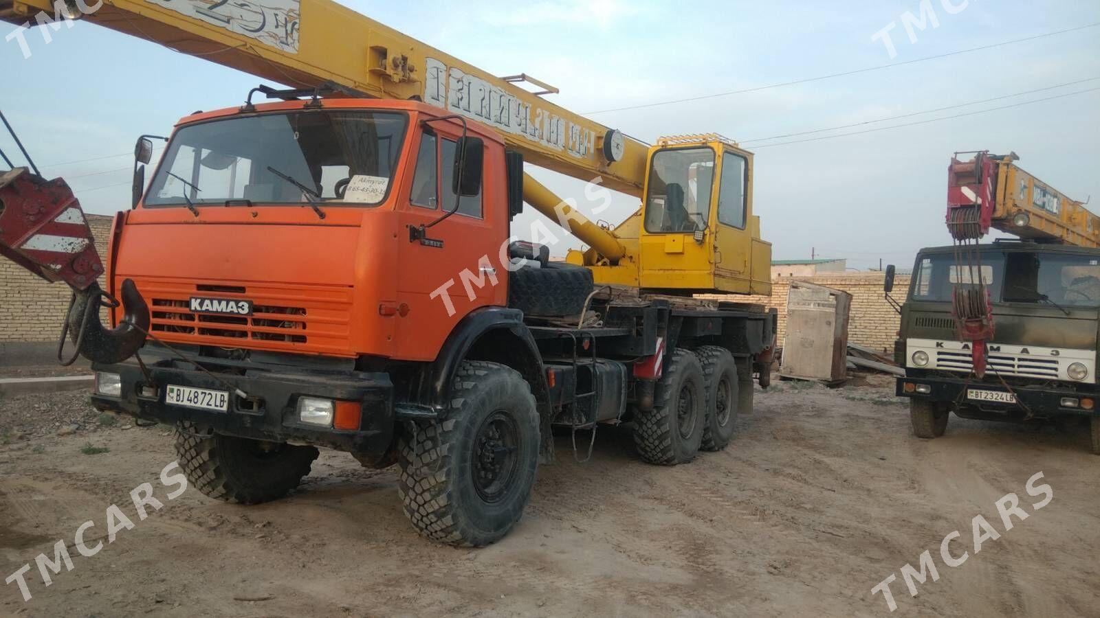 Kamaz 6520 2009 - 600 000 TMT - Туркменабат - img 2