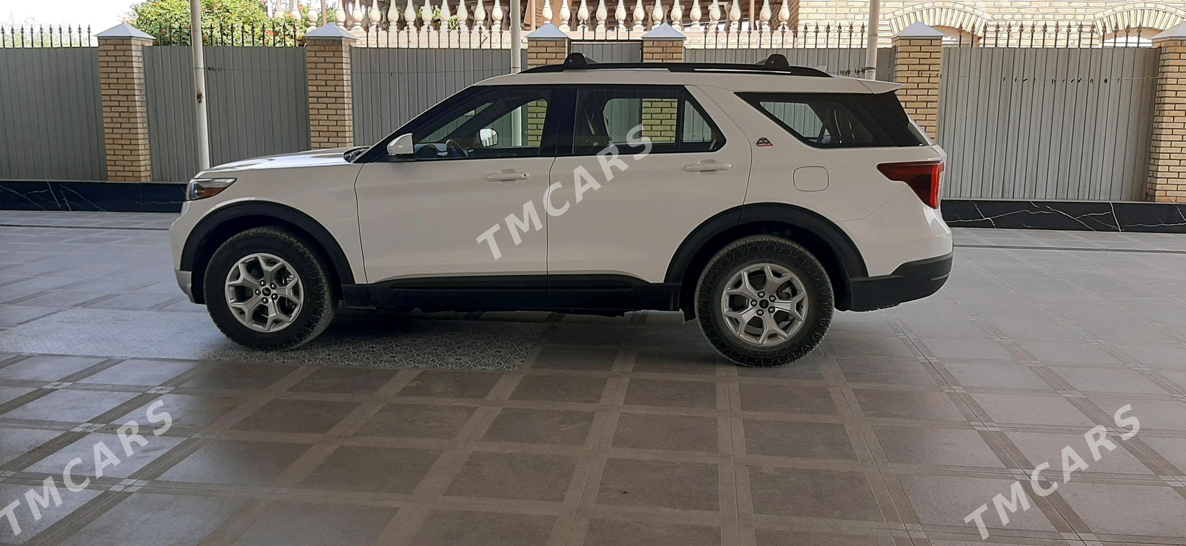 Ford Explorer 2022 - 395 000 TMT - Мары - img 3