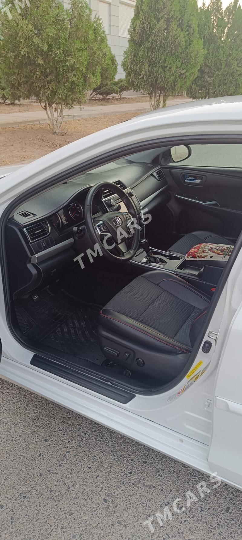 Toyota Camry 2015 - 260 000 TMT - Мары - img 6