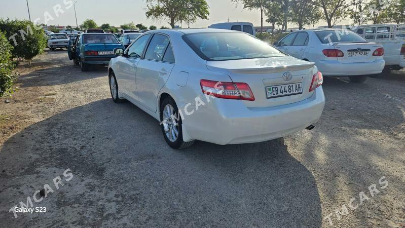 Toyota Camry 2011 - 140 000 TMT - Теджен - img 5
