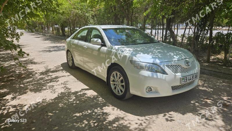 Toyota Camry 2011 - 140 000 TMT - Теджен - img 6