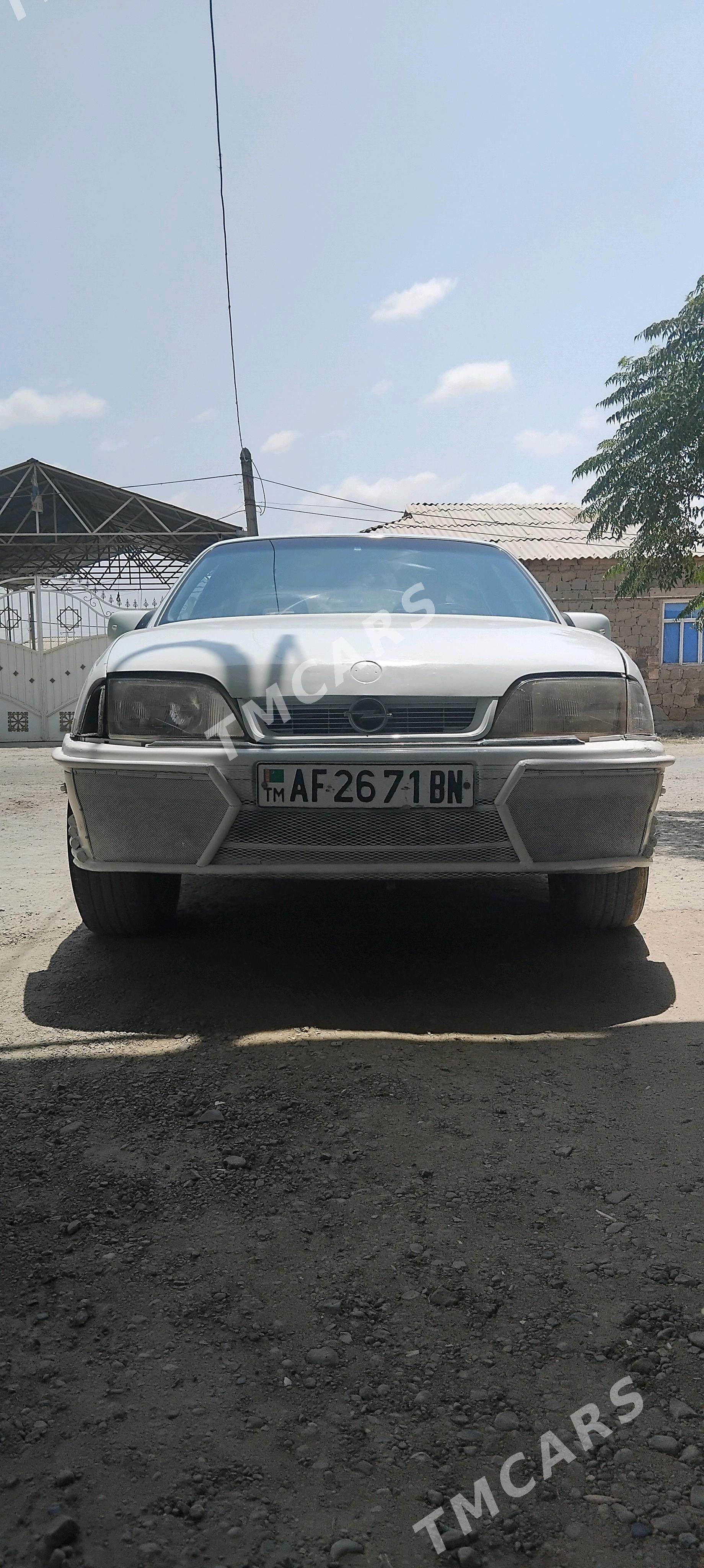 Opel Omega 1989 - 15 000 TMT - Magtymguly - img 7