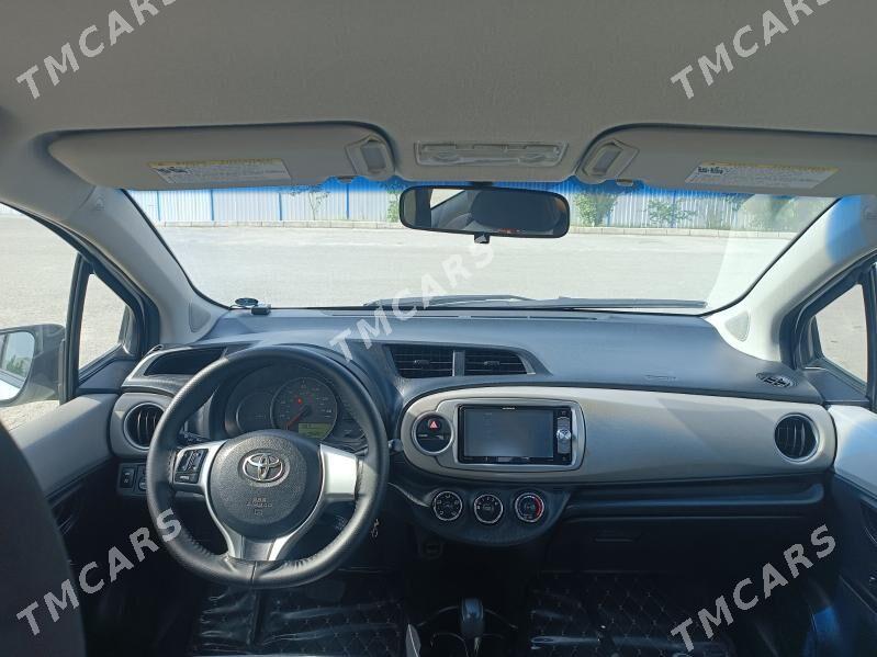 Toyota Yaris 2013 - 139 000 TMT - Ашхабад - img 8
