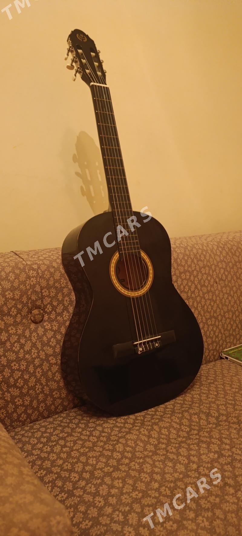 M bat gitara - Saýat - img 2