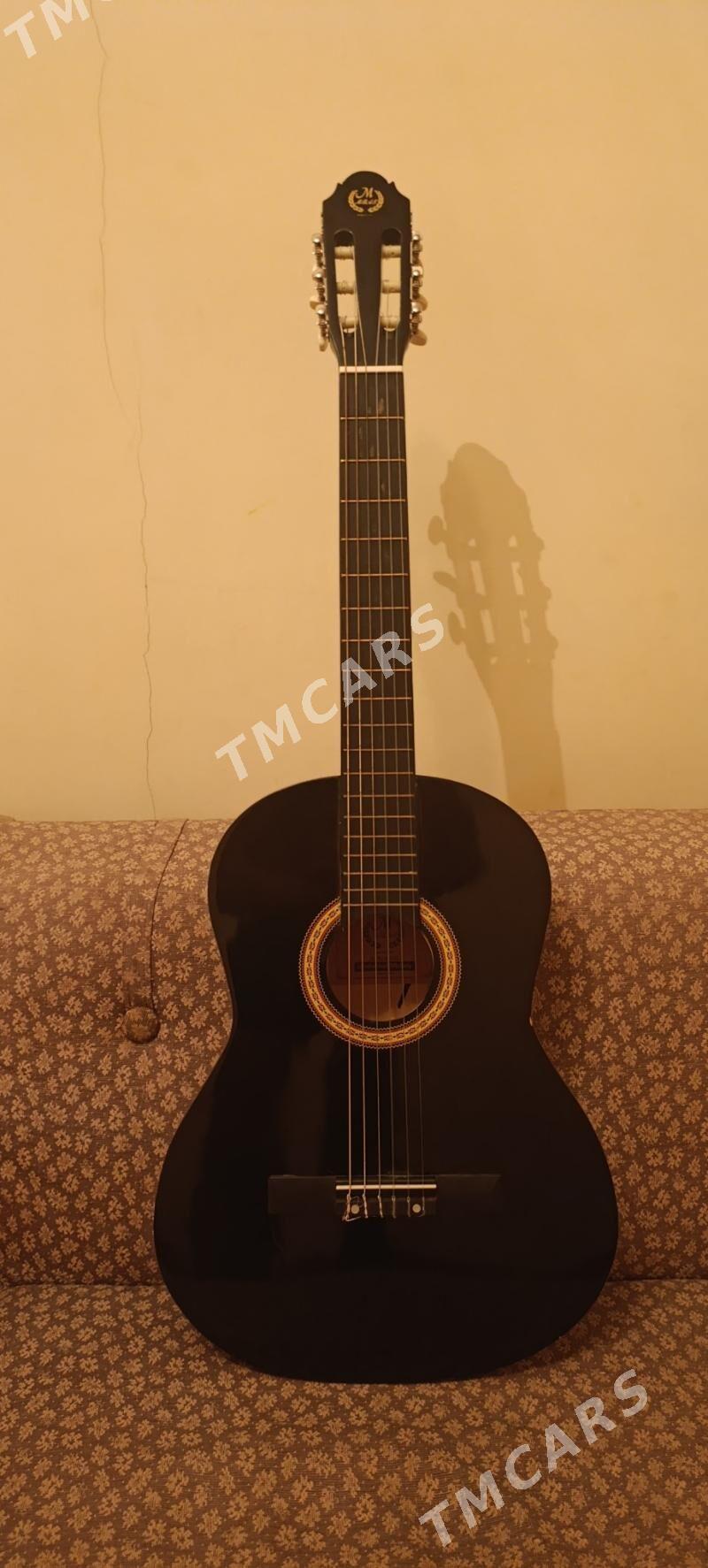 M bat gitara - Saýat - img 3