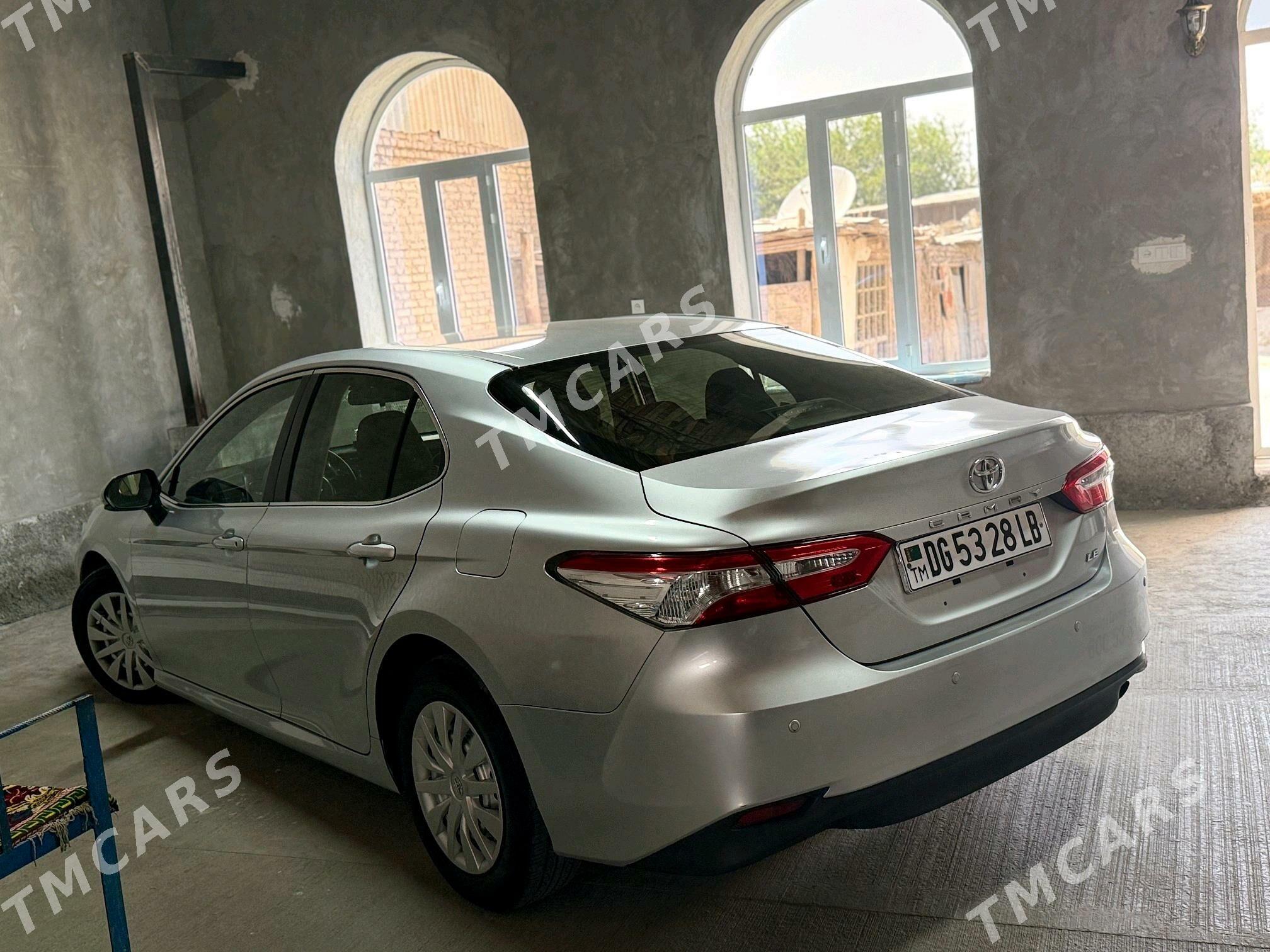 Toyota Camry 2019 - 250 000 TMT - Türkmenabat - img 6