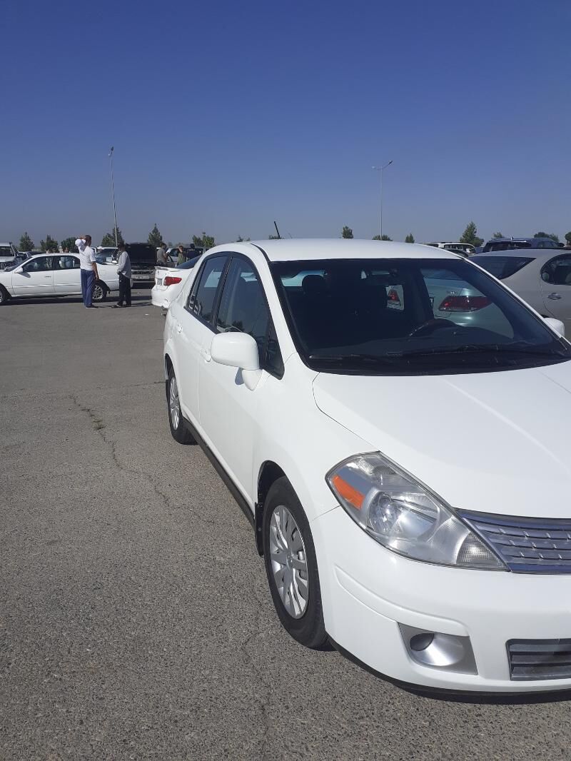 Nissan Versa 2010 - 100 000 TMT - Türkmenabat - img 4